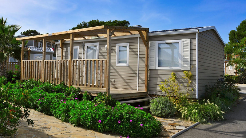 How to Buy a Mobile Home From a Private Owner